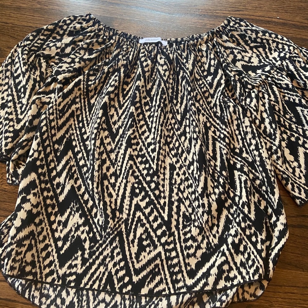 Off the shoulder top from Julie billiart
